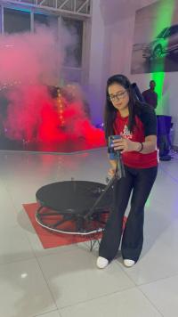 ALQUILER DE EQUIPOS PARA EVENTOS METAVERSUS LA REALIDAD VIRTUAL HOLOGRAMAS PLATAFORMA 360 OCULUS 